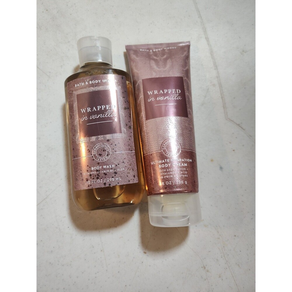 Bath & Body Works Wrapped In Vanilla Body Wash & Body Cream (836)
